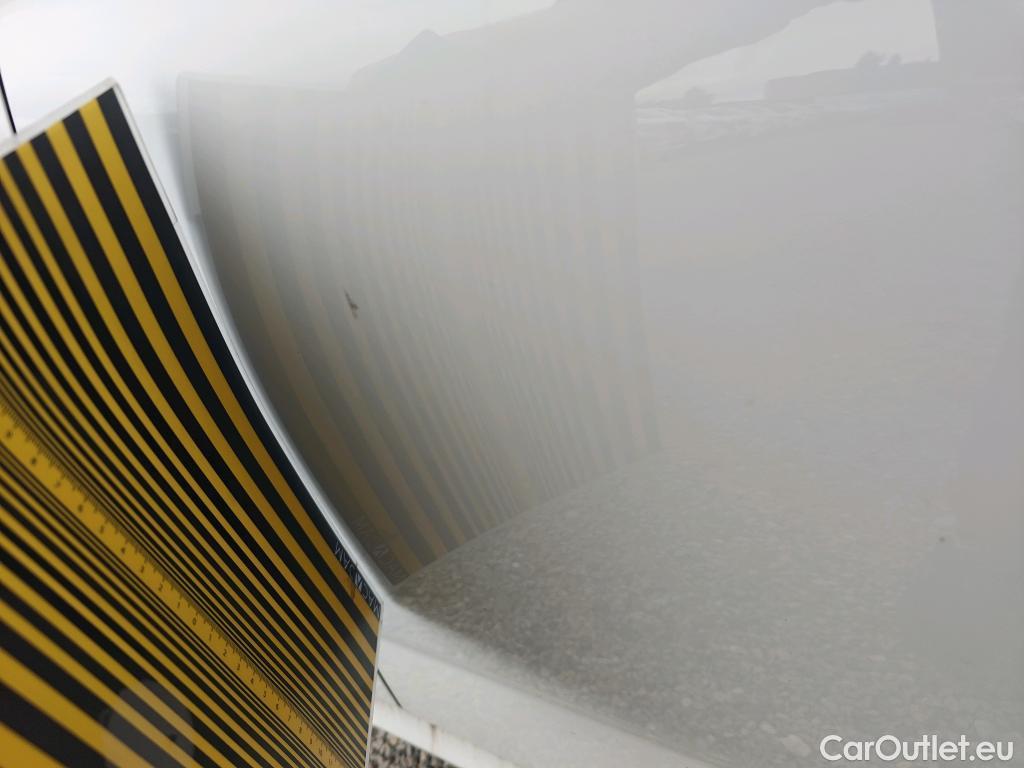  Skoda  KAMIQ SKODA  1.0 TSI 81kW (110CV) DSG Ambition #18