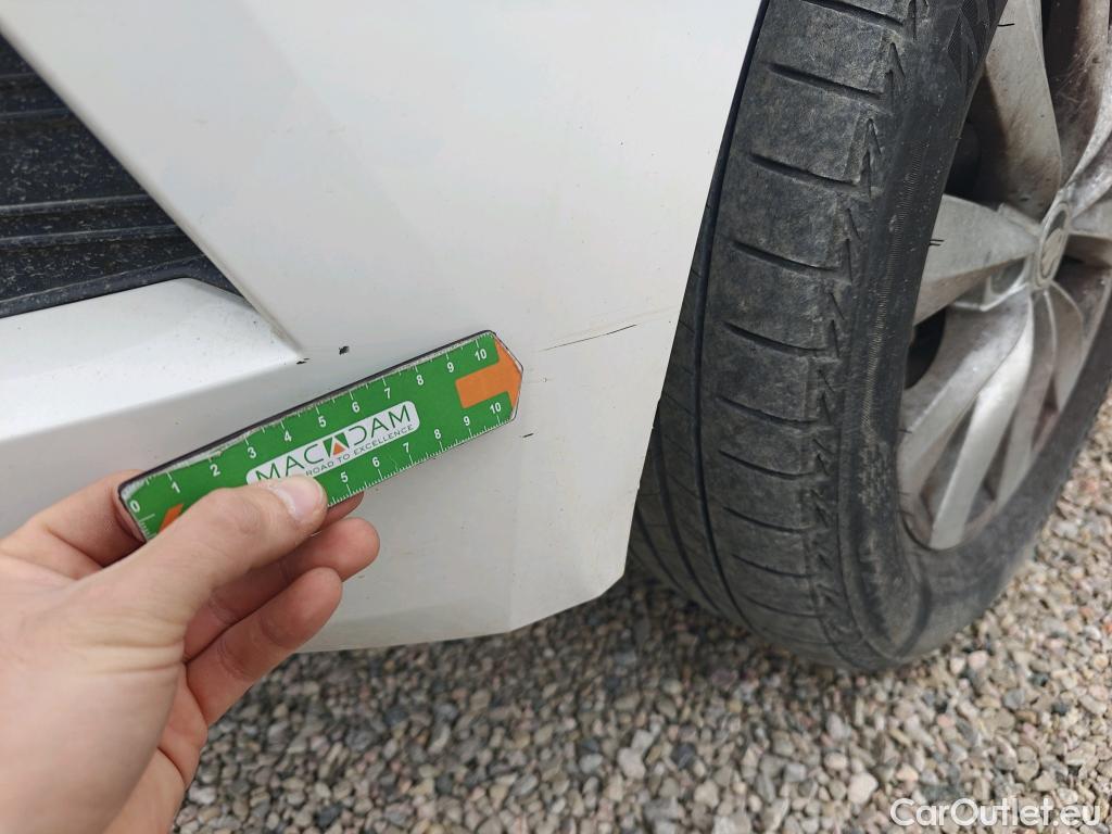  Skoda  KAMIQ SKODA  1.0 TSI 81kW (110CV) DSG Ambition #45