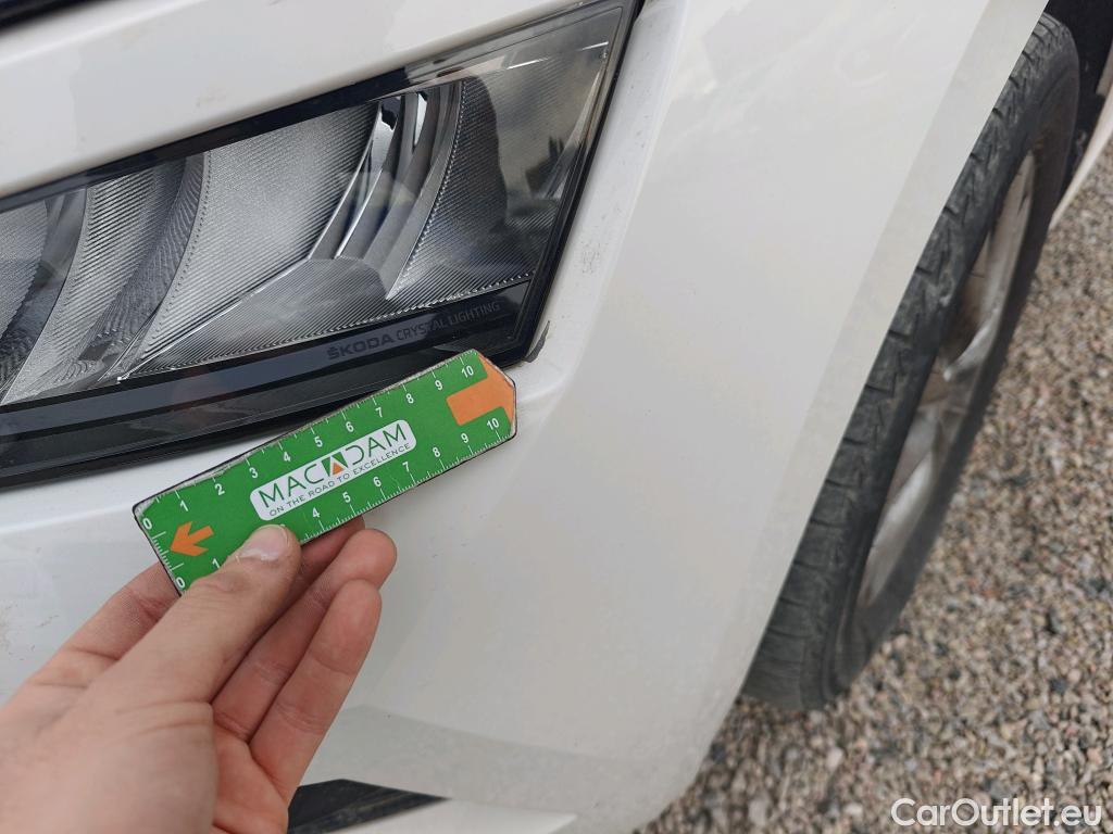  Skoda  KAMIQ SKODA  1.0 TSI 81kW (110CV) DSG Ambition #43