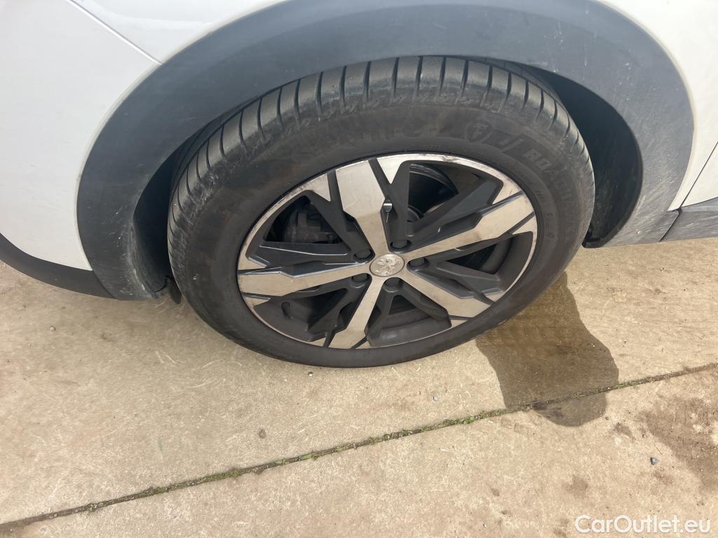  Peugeot  3008 PEUGEOT  / 2016 / 5P / todoterreno 1.5 BlueHDi 96kW (130CV) S&S Allure EAT8 #13