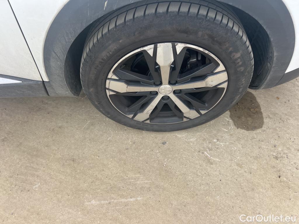  Peugeot  3008 PEUGEOT  / 2016 / 5P / todoterreno 1.5 BlueHDi 96kW (130CV) S&S Allure EAT8 #7