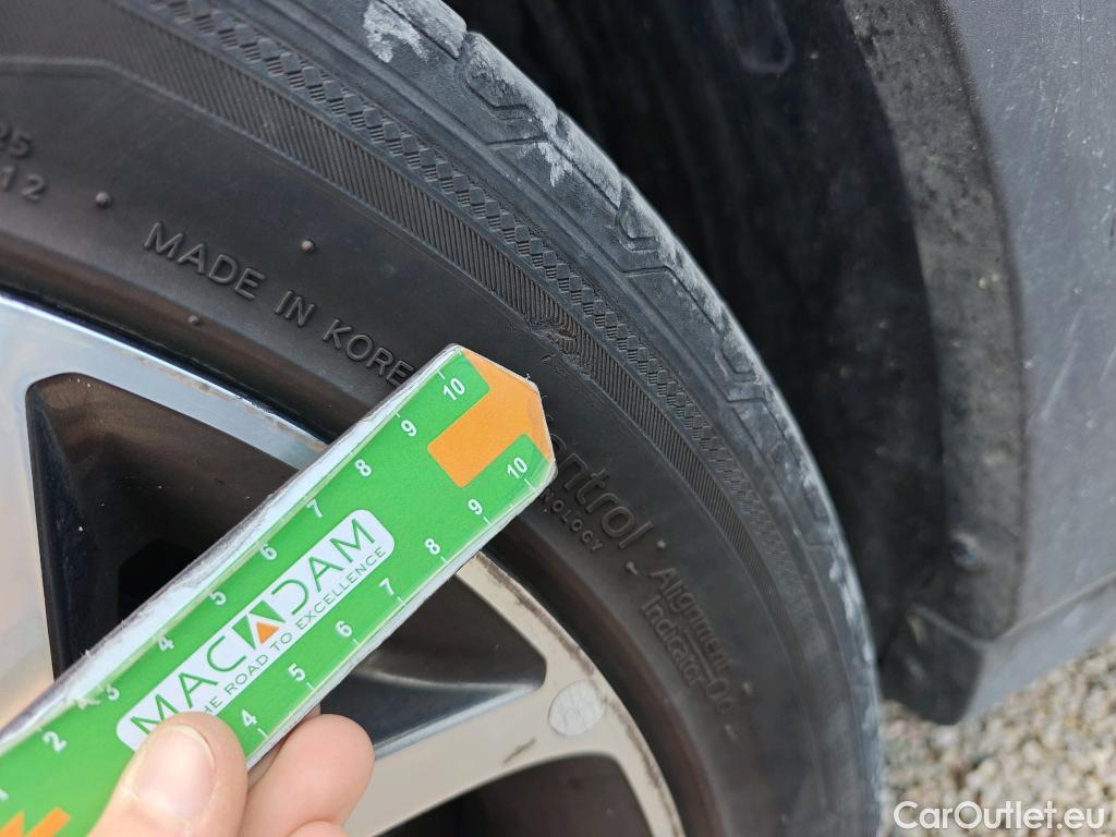  KIA  XCeed KIA  / 2019 / 5P / todoterreno 1.6 GDi PHEV 104kW (141CV) eTech #5