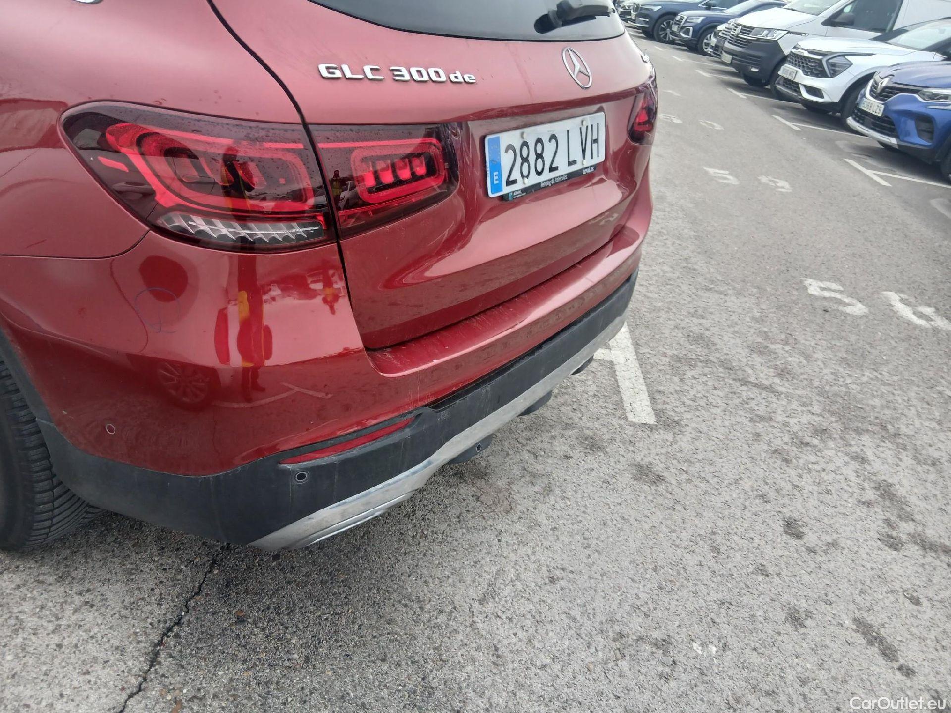  Mercedes  G-Klasee MERCEDES-BENZ Clase GLC / 2019 / 5P / todoterreno GLC 300 de 4MATIC #25