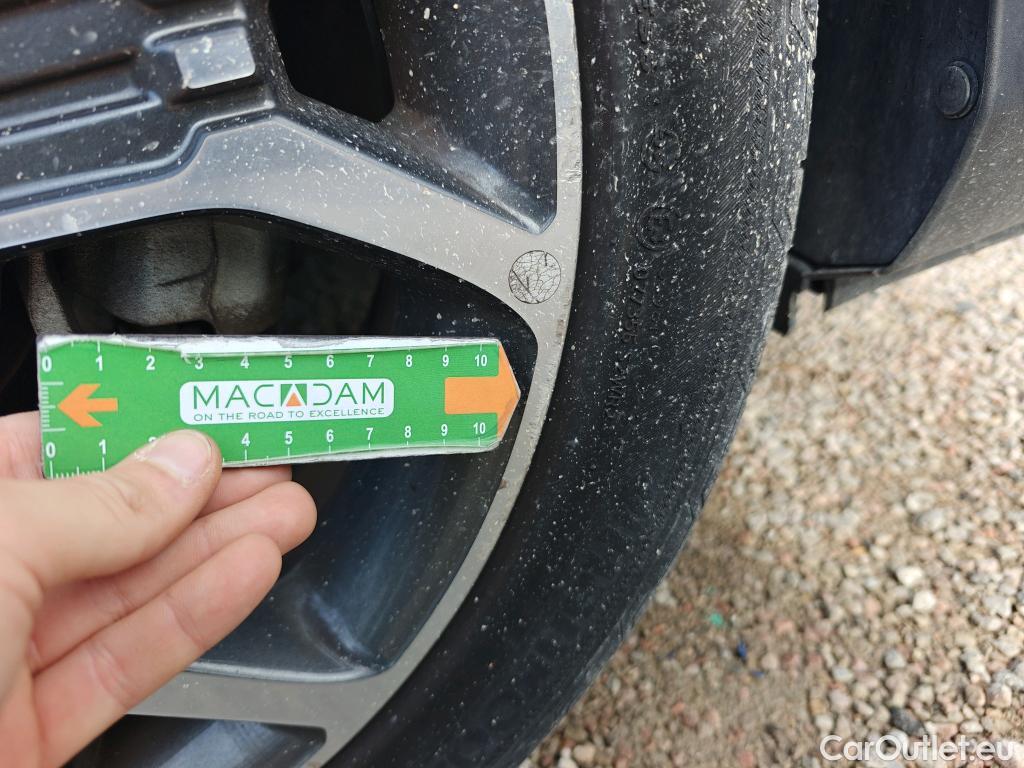  KIA  XCeed KIA  / 2019 / 5P / todoterreno 1.6 GDi PHEV 104kW (141CV) eTech #9