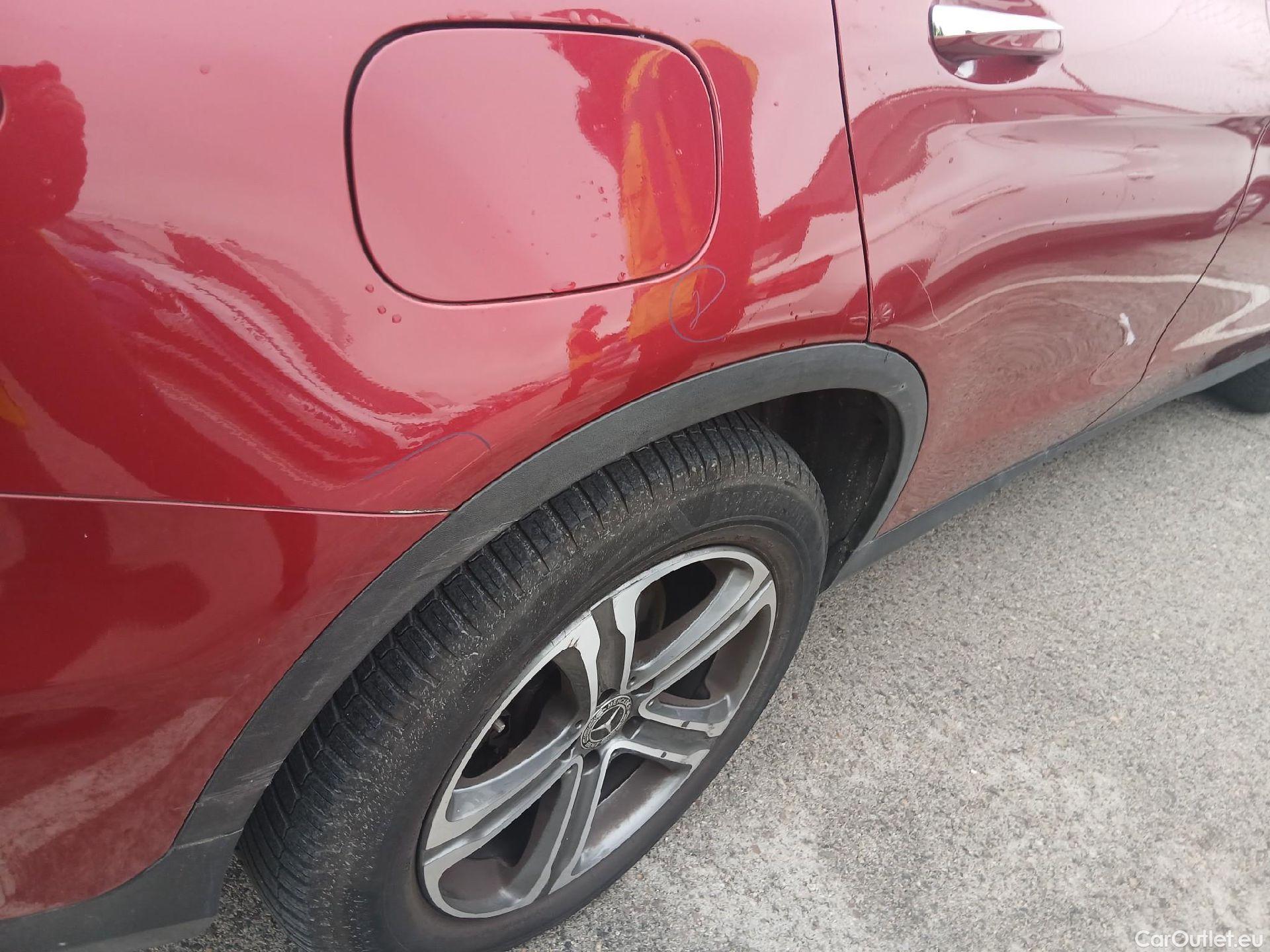  Mercedes  G-Klasee MERCEDES-BENZ Clase GLC / 2019 / 5P / todoterreno GLC 300 de 4MATIC #26