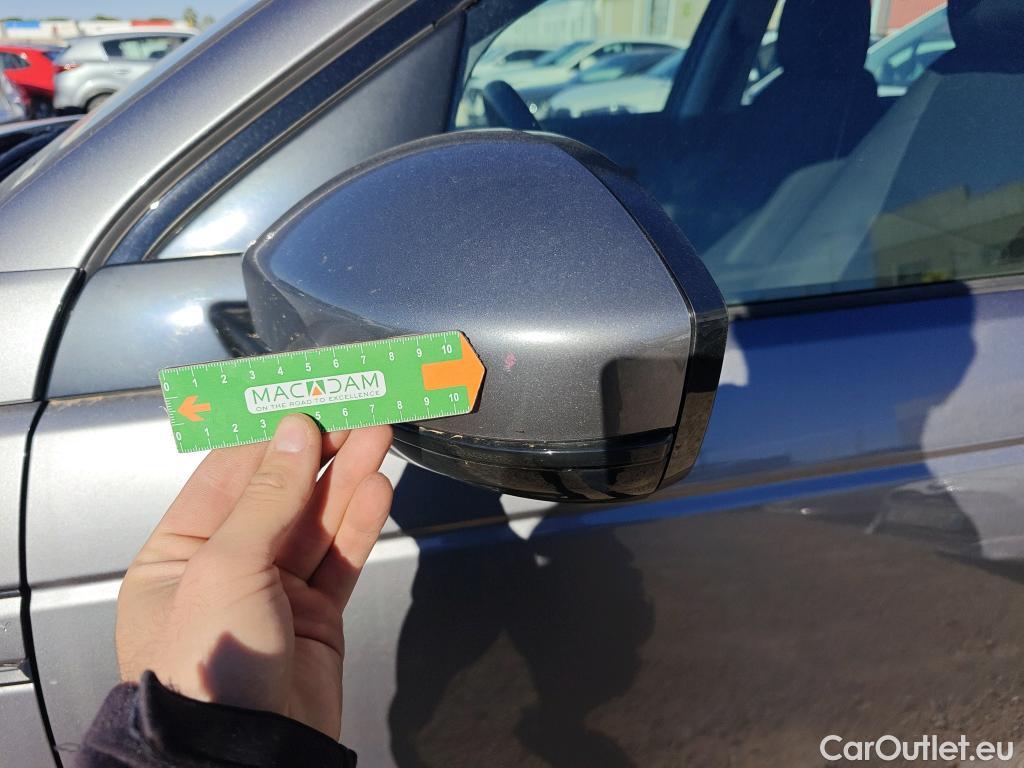  Land Rover  Discovery LAND ROVER  Sport / 2019 / 5P / todoterreno 2.0D eD4 150 PS FWD Manual Standard #18