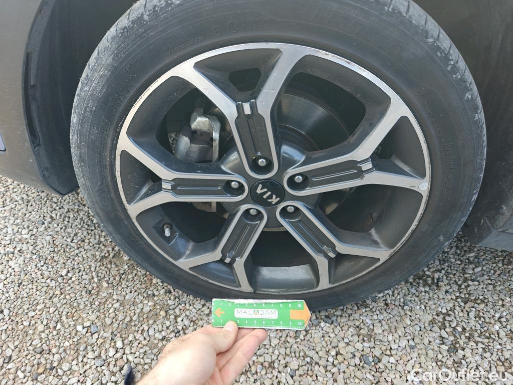  KIA  XCeed KIA  / 2019 / 5P / todoterreno 1.6 GDi PHEV 104kW (141CV) eTech #10