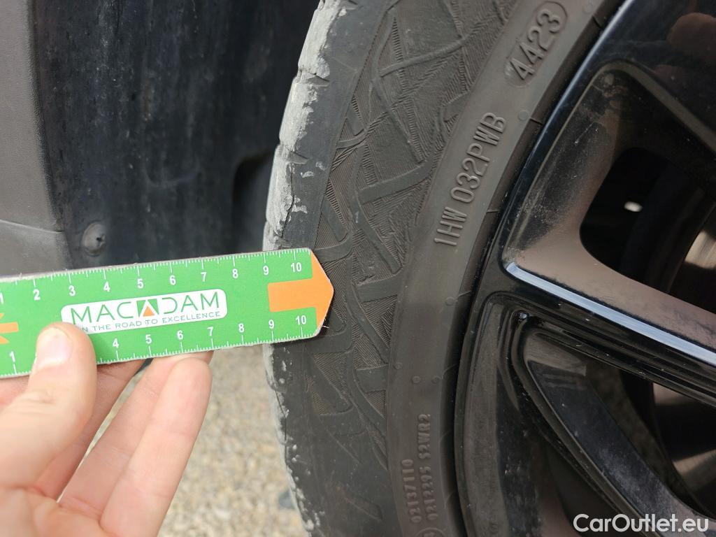  Hyundai  Tucson HYUNDAI  / 2018 / 5P / todoterreno 1.6CRDI 100kW (136CV) 48V N-Line DCT 4X2 #12