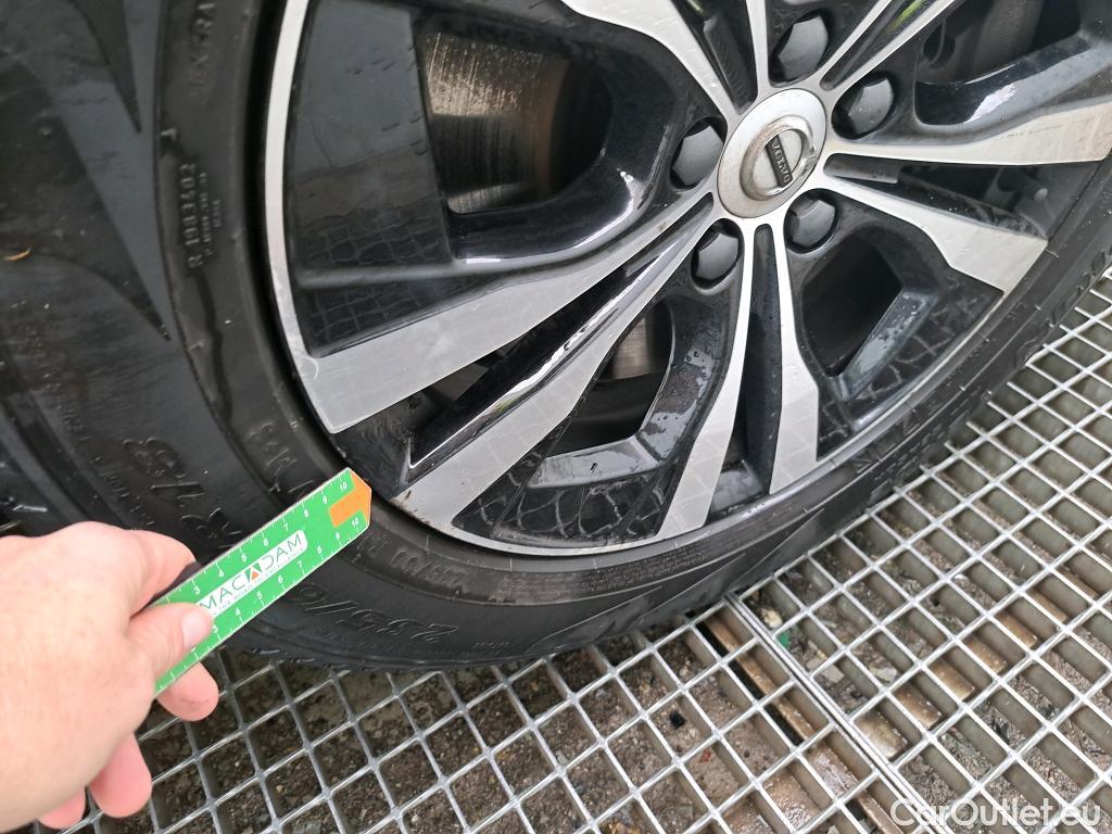  Volvo  XC60 VOLVO  / 2017 / 5P / todoterreno 2.0 T6 AWD Recharge Inscription Exp Auto #8