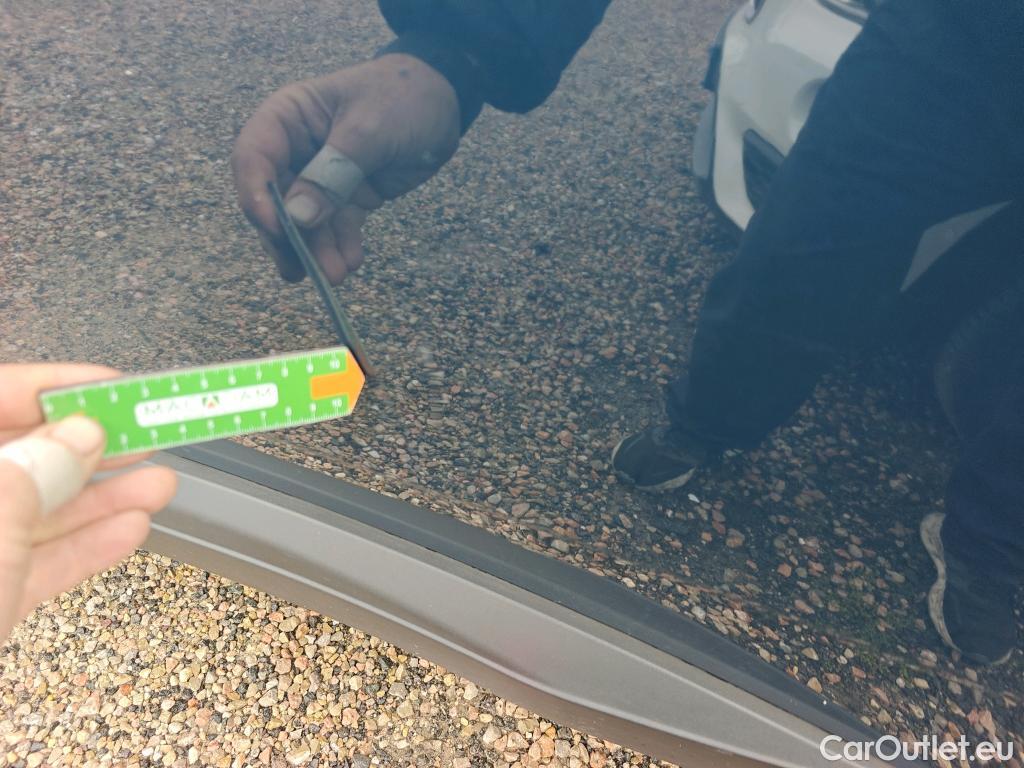  Peugeot  3008 PEUGEOT  / 2020 / 5P / todoterreno 1.5 BlueHDi 96kW Active Pack EAT8 #12