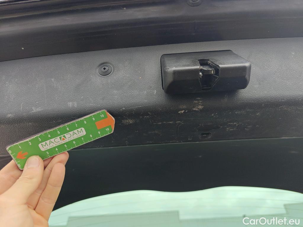  Hyundai  Tucson HYUNDAI  / 2018 / 5P / todoterreno 1.6CRDI 100kW (136CV) 48V N-Line DCT 4X2 #64