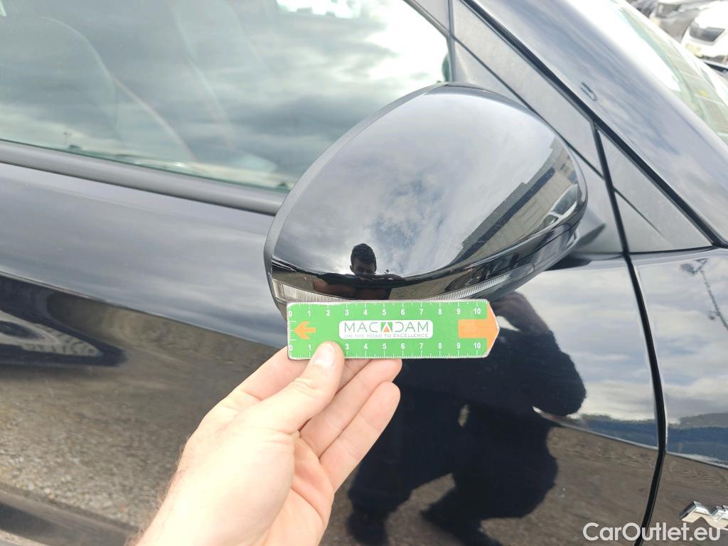  Hyundai  Tucson HYUNDAI  / 2018 / 5P / todoterreno 1.6CRDI 100kW (136CV) 48V N-Line DCT 4X2 #101