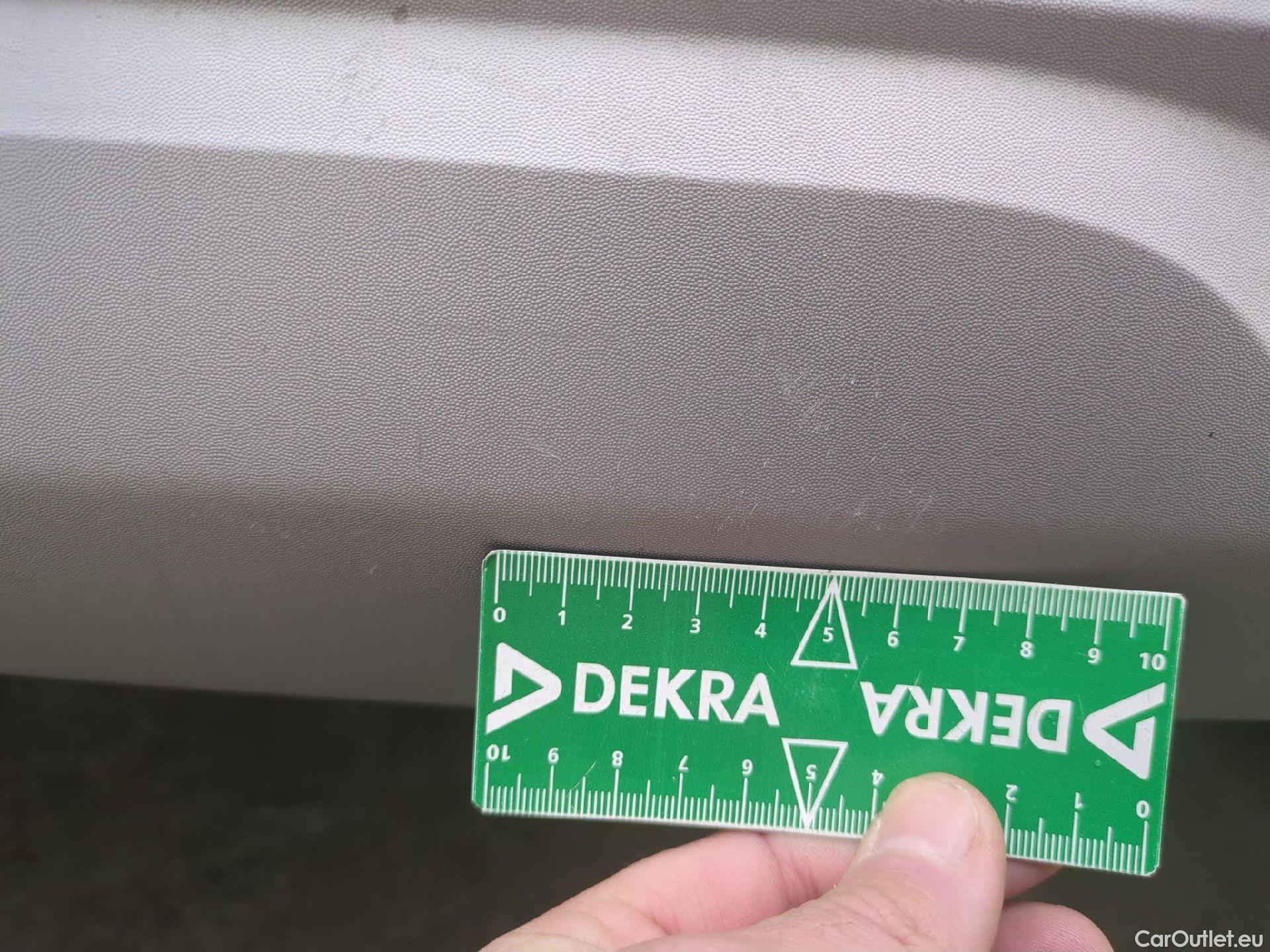  Renault  Captur  II Evolution 1.6 E-TECH Hybrid 145CV BVA6 E6d #10