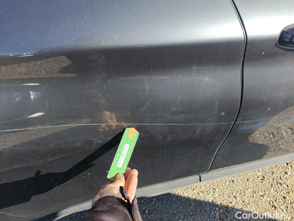  Bmw  X1 BMW  sDrive18i #37