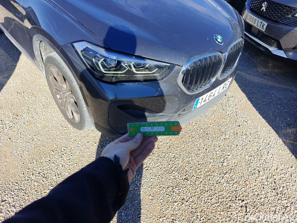  Bmw  X1 BMW  sDrive18i #52