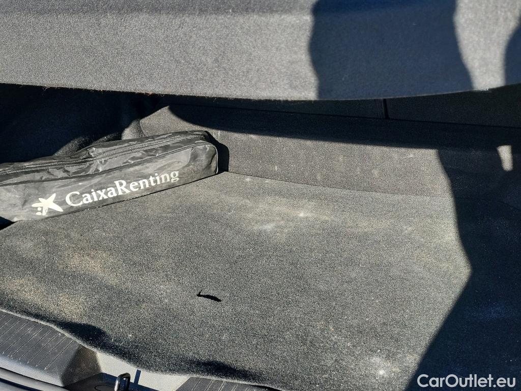  Nissan  Qashqai NISSAN  / 2021 / 5P / todoterreno DIG-T 116kW (158CV) mHEV Xtronic Acenta (AC9) #11