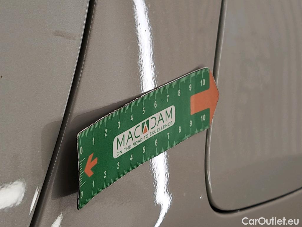  Citroen  C3  Max 1.2 PureTech 80CV BVM5 6E #5