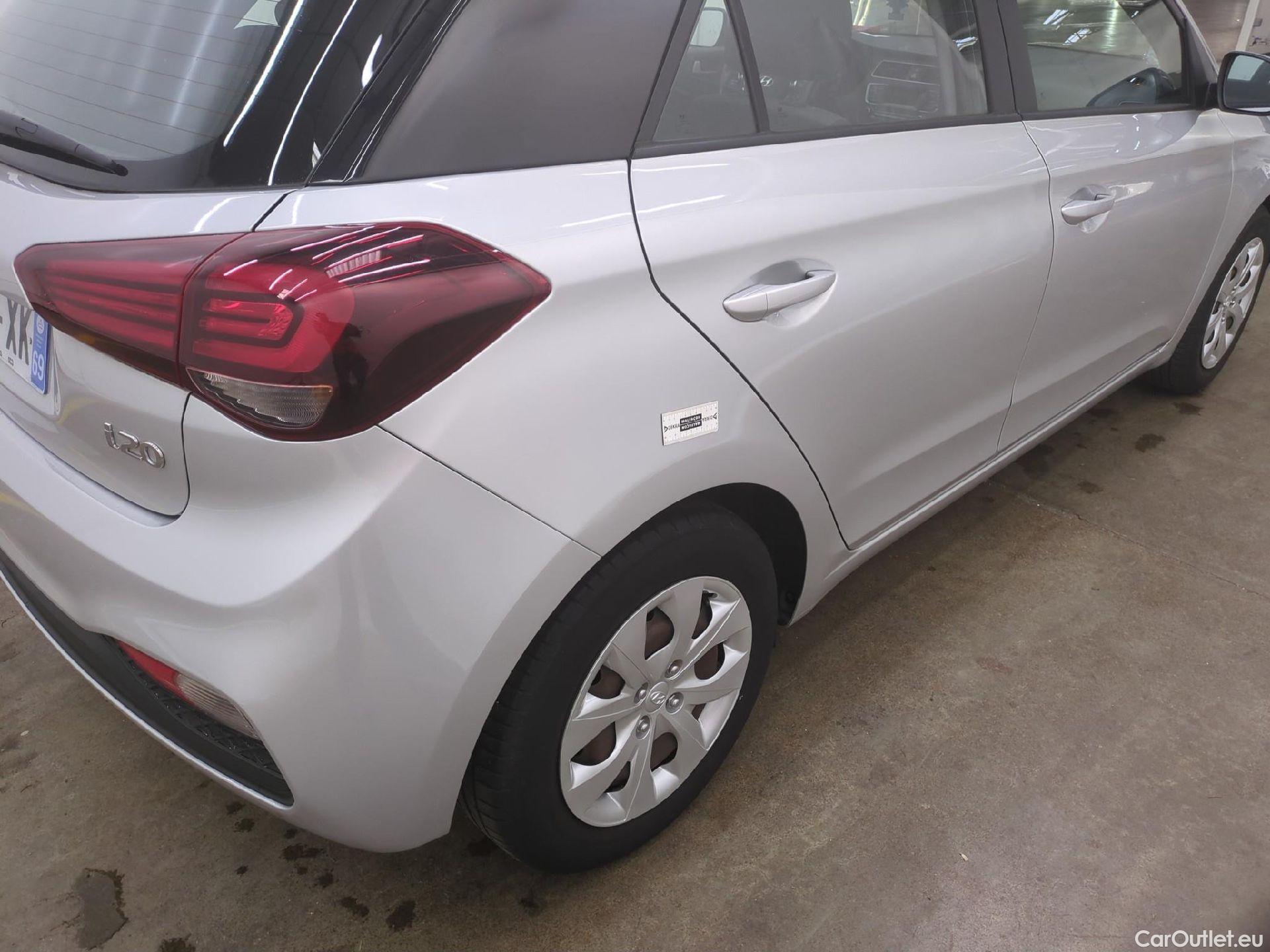  Hyundai  i20  Initia 1.2 75CV BVM5 E6dT #17