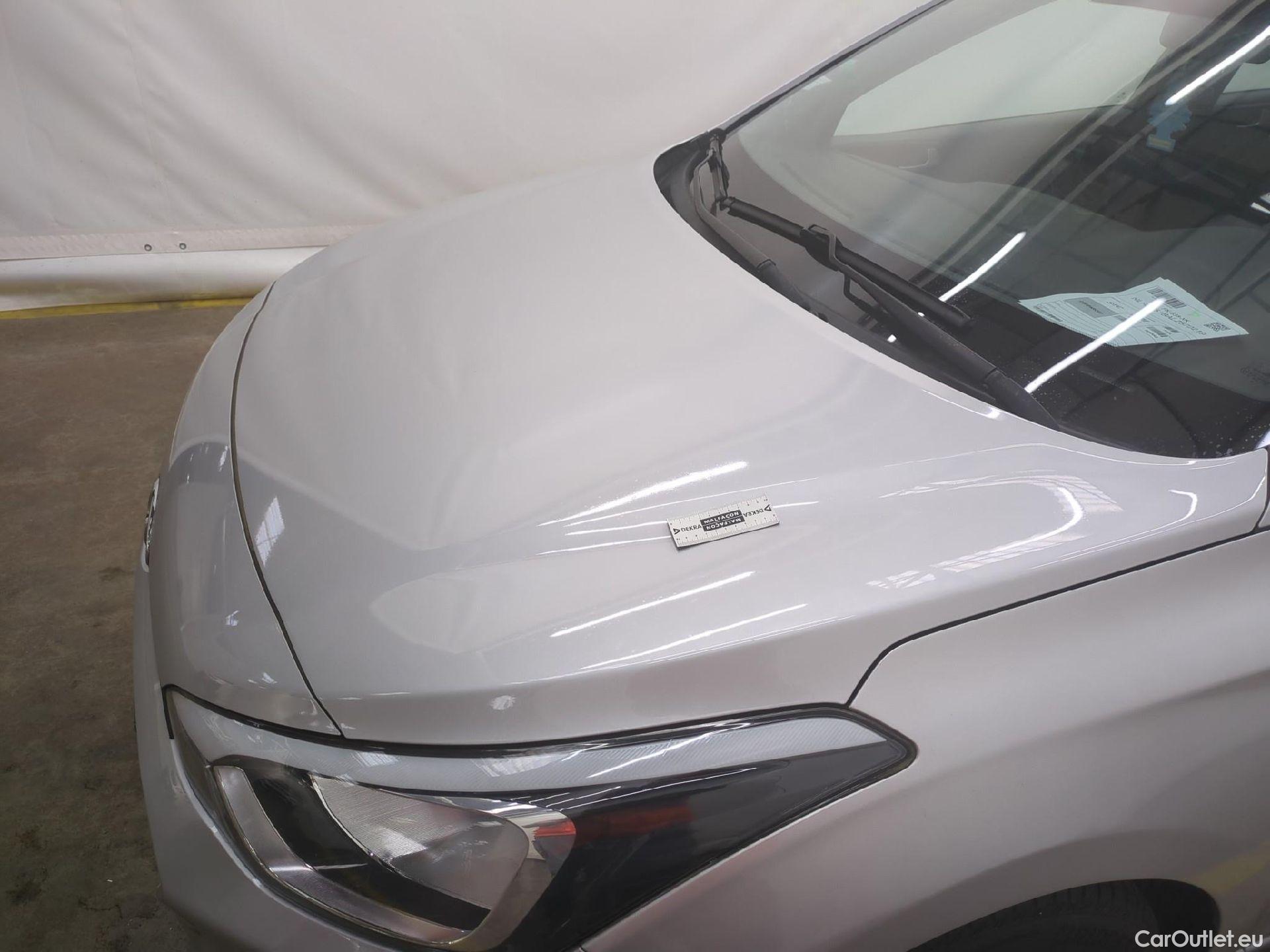  Hyundai  i20  Initia 1.2 75CV BVM5 E6dT #25