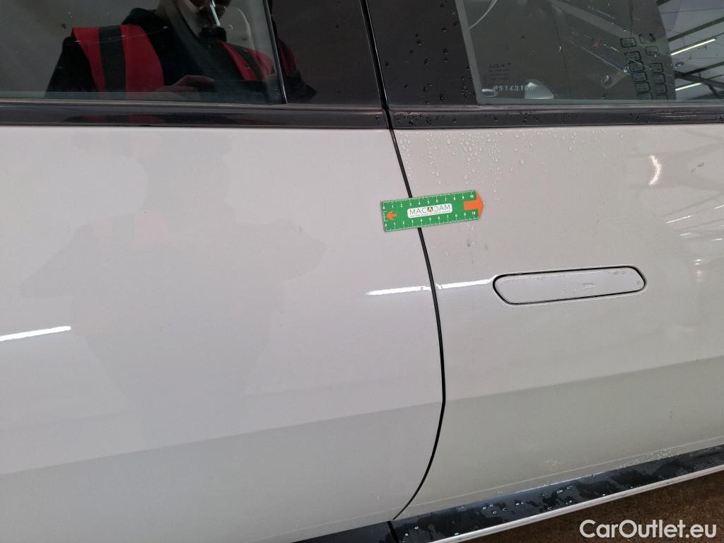  KIA  Ev6 KIA  / 2021 / 5P / SUV BEV 77.4 KWH AIR DESIGN #2