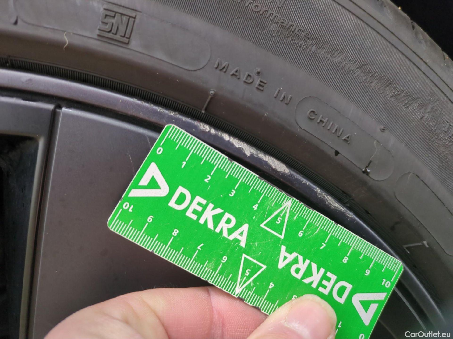  Tesla  Model 3 TESLA  / 2018 / 4P / Berline RWD #6