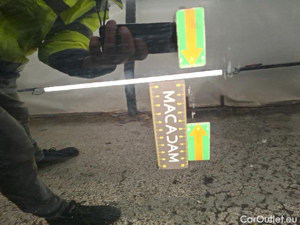  Hyundai  Konna Kona Business Hybrid 2WD 1.6 GDI 140CV BVA6 E6d #3