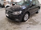  Volkswagen  Tiguan VOLKSWAGEN  / 2016 / 5P / SUV (V.M.)2.0 TDI SCR 110KW Business BMT DSG #35