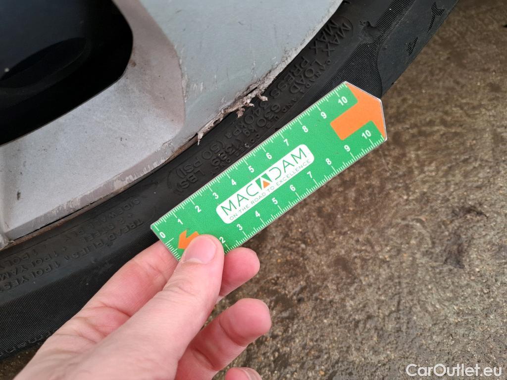  Renault  Zoe  Business 52kWh BVA #16