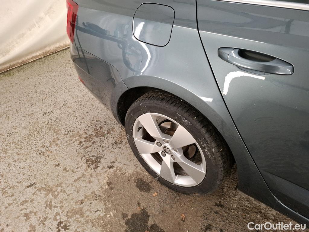  Skoda  Octavia  Combi Style 1.6 TDI 115CV BVA7 E6 #19
