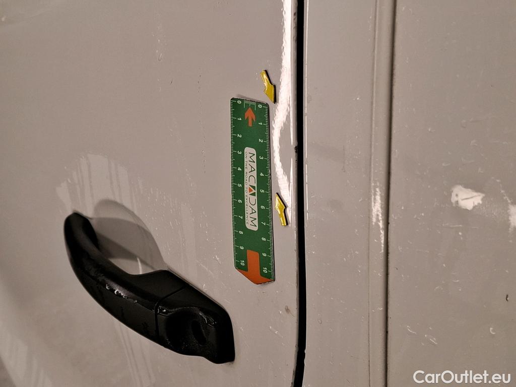  Renault  Trafic  Fourgon Grand Confort L1H1 1000 1.6 dCi #17