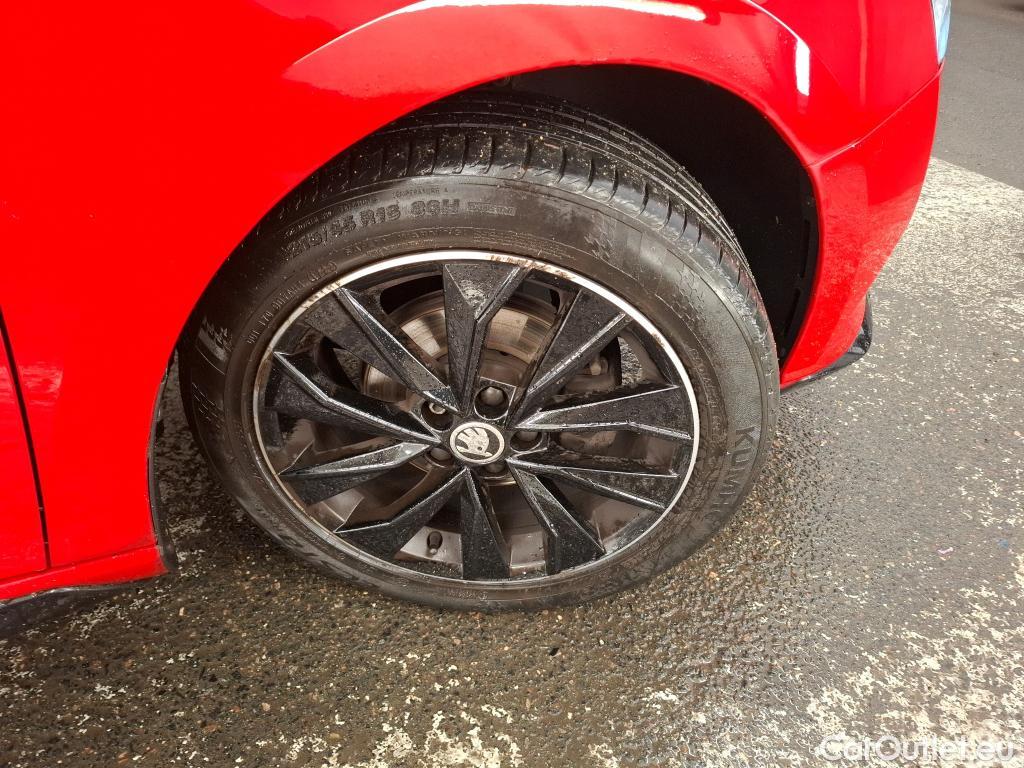  Skoda  Fabia  Monte Carlo 1.0 TSI 95CV BVM5 E6dT #26