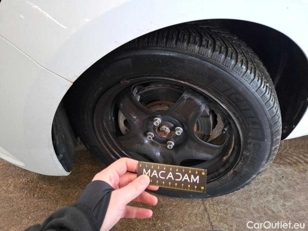  Renault  Clio  V Business 1.6 E-TECH Hybrid 140CV BVA6 E6d #10