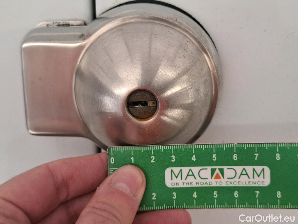  Renault  Trafic  Fourgon L2H1 1300 Confort 1.6 dCi #11