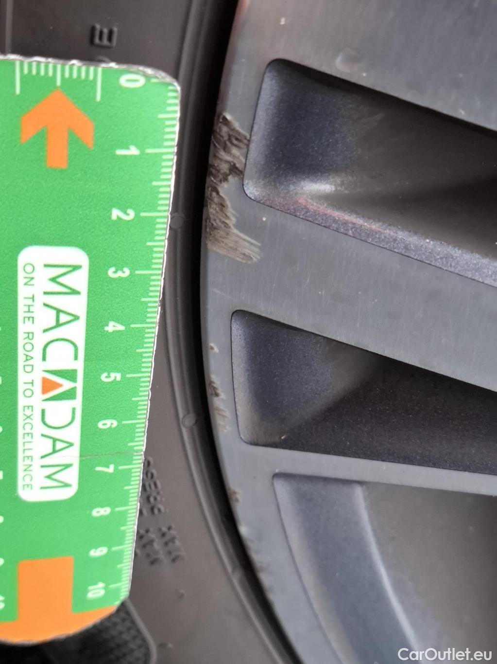  Renault  Megane  IV Berline 5 ptes. Evolution 1.5 dCi 115CV BVM6 E6d #9