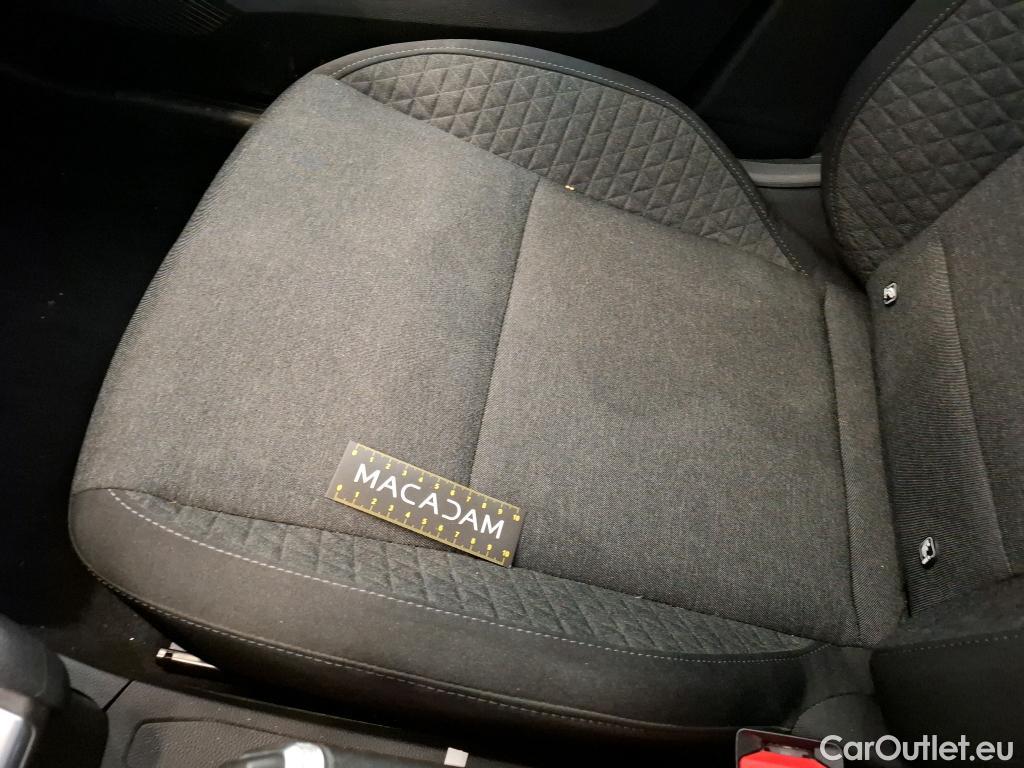  Renault  Clio  V Business 1.6 E-TECH Hybrid 140CV BVA6 E6d #16