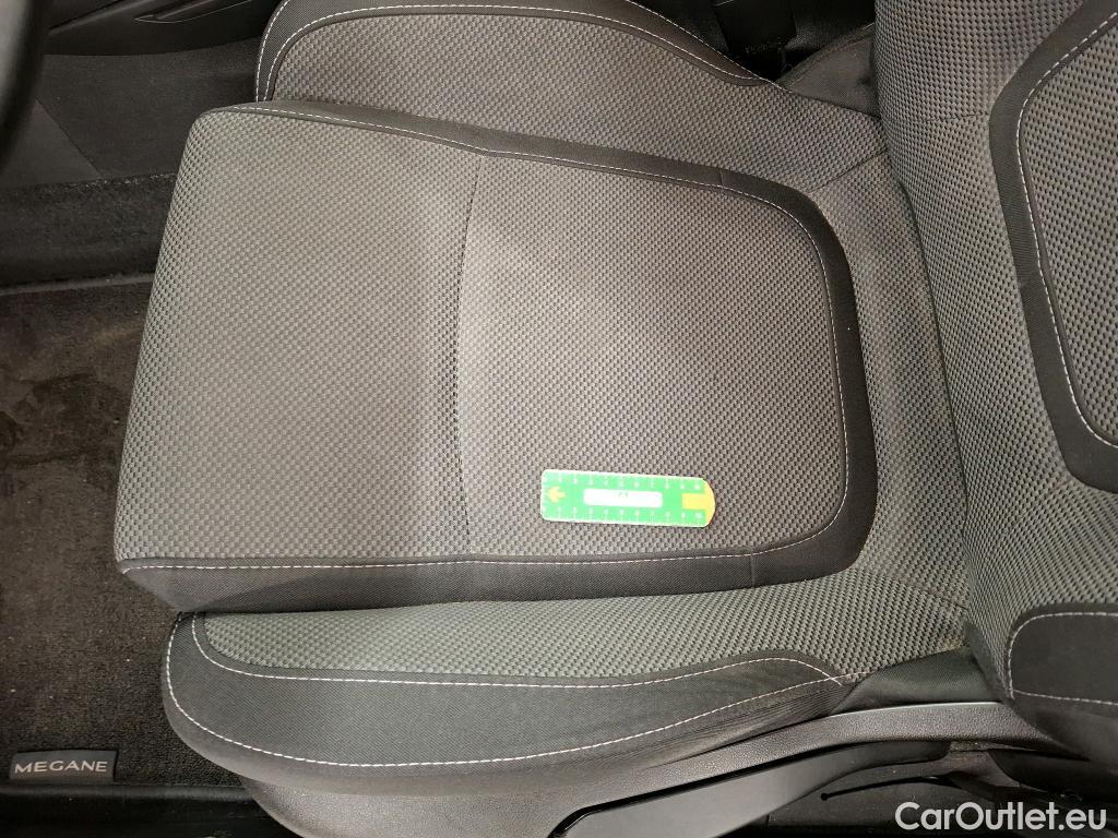  Renault  Megane  IV Berline 5 ptes. Evolution 1.5 dCi 115CV BVM6 E6d #27