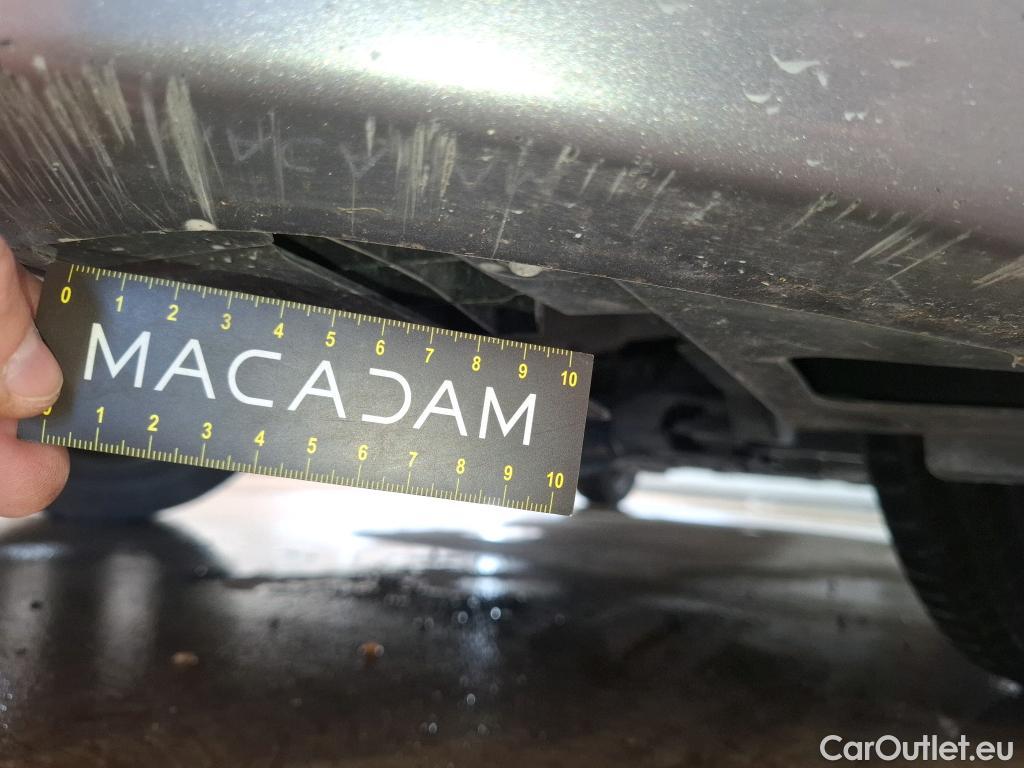  Peugeot  208  Signature 1.2 PureTech 80CV BVM5 E6dT #25