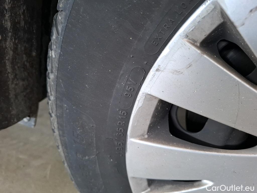  Citroen  Berlingo  Fourgon Business L1 (Court) 1.6 BlueHDi 100CV BVM5 E6 #4