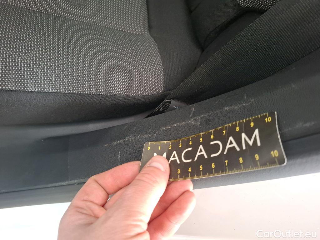  Citroen  C3  Feel Pack 1.2 PureTech 80CV BVM5 6E #24