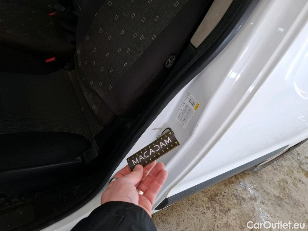  Citroen  Berlingo  Fourgon Club L1 (Court) 1.6 BlueHDi 100CV BVM5 E6 #18