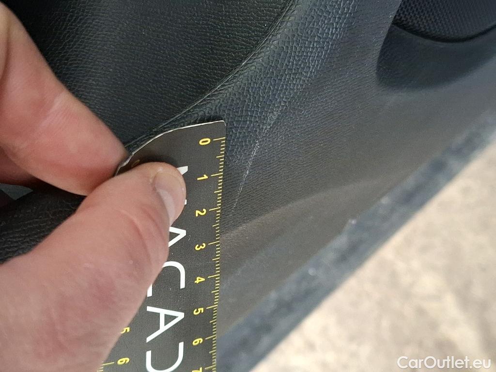  Peugeot  5008  GT 1.2 PureTech 130CV BVA8 7 Sieges E6d #49