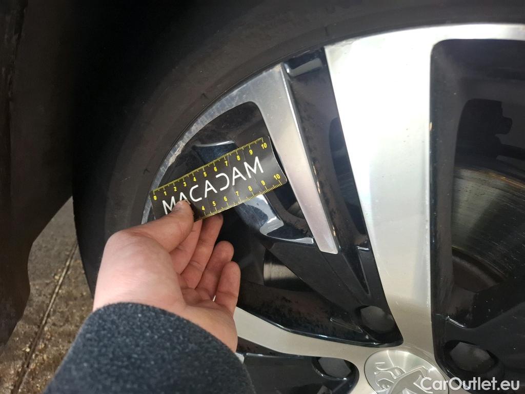  Peugeot  5008  GT 1.2 PureTech 130CV BVA8 7 Sieges E6d #41