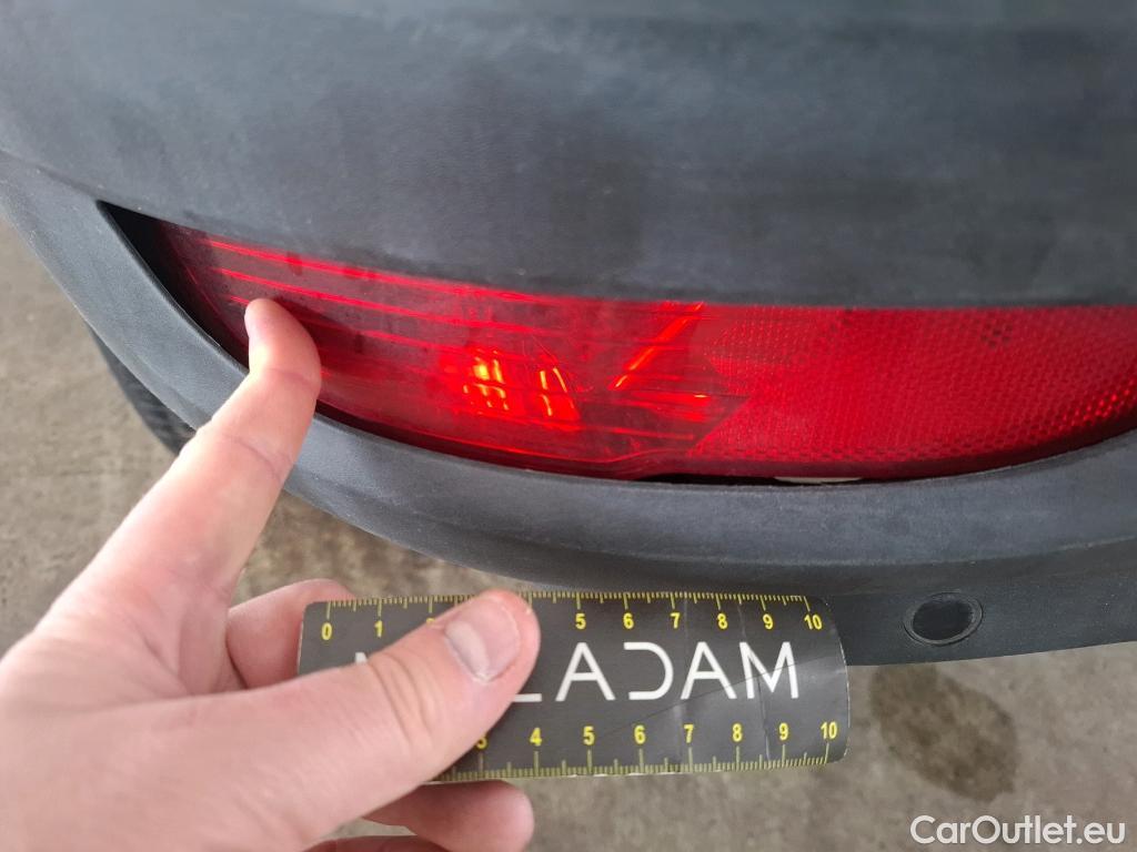  Peugeot  5008  GT 1.2 PureTech 130CV BVA8 7 Sieges E6d #67