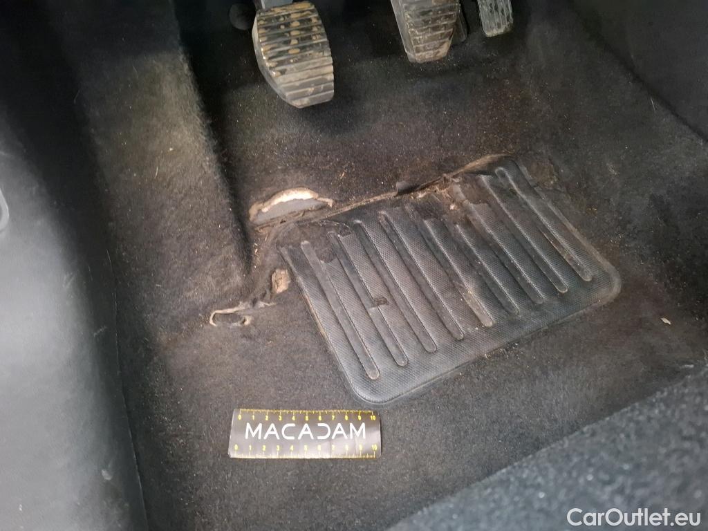  Citroen  C3  Feel Pack 1.2 PureTech 80CV BVM5 6E #1