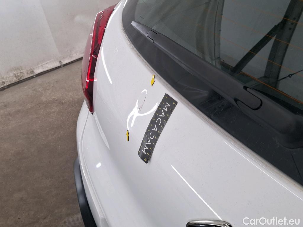  Citroen  C3  Feel Pack 1.2 PureTech 80CV BVM5 6E #10