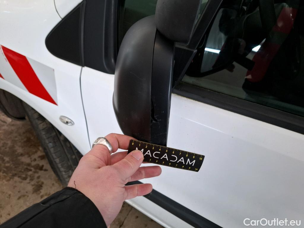  Citroen  Berlingo  Fourgon Club L1 (Court) 1.6 BlueHDi 100CV BVM5 E6 #15