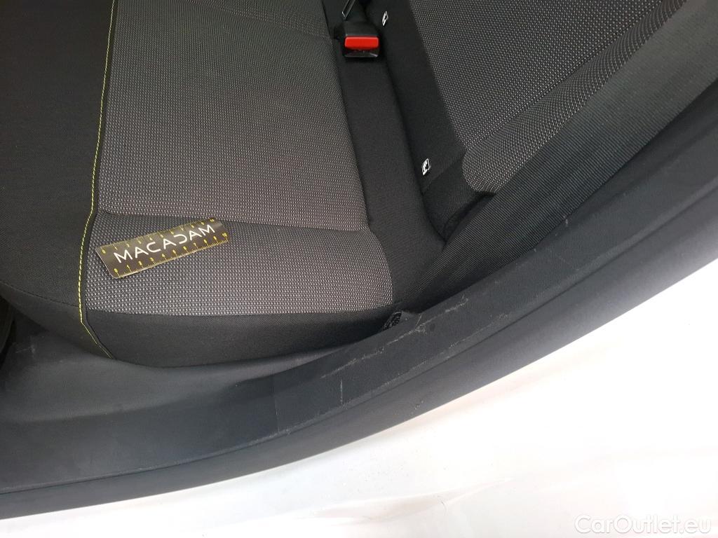  Citroen  C3  Feel Pack 1.2 PureTech 80CV BVM5 6E #22