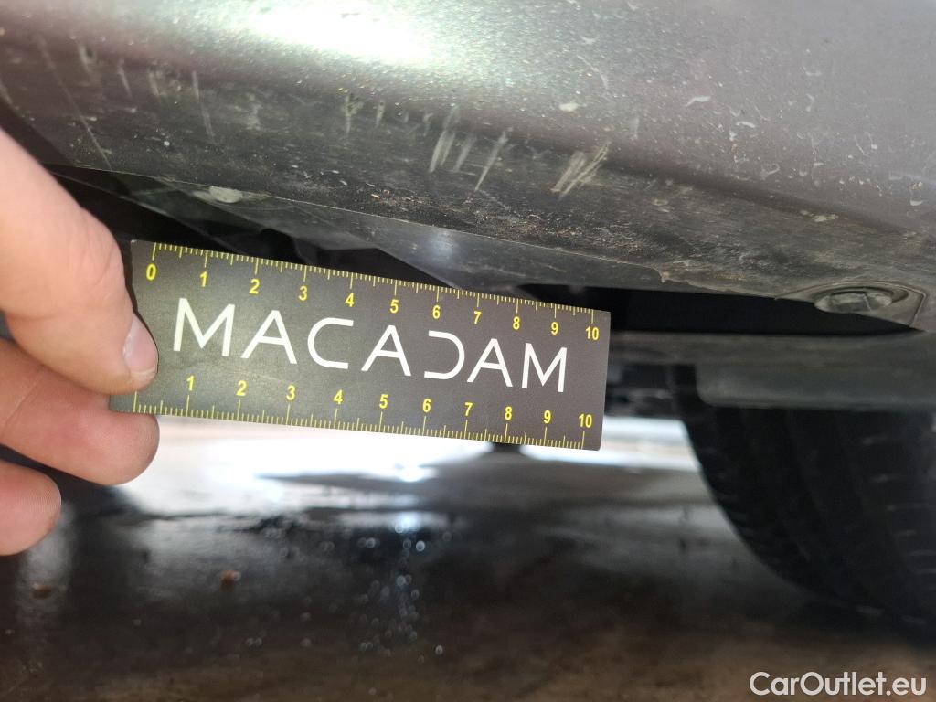  Peugeot  208  Signature 1.2 PureTech 80CV BVM5 E6dT #26