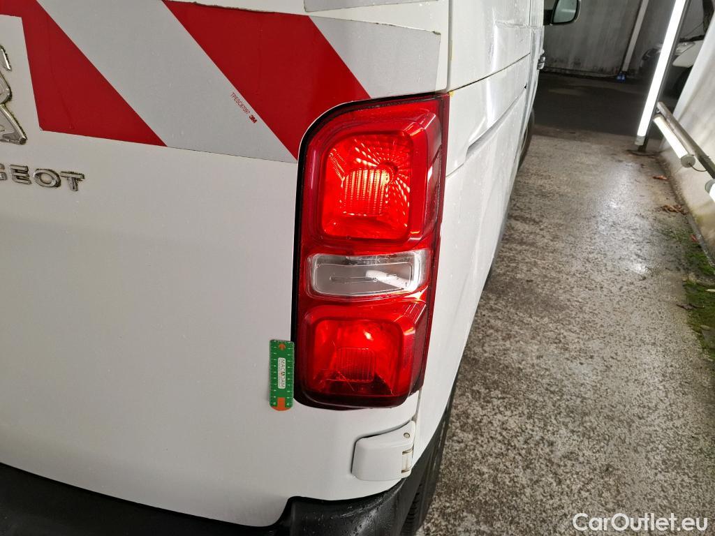  Peugeot  Expert PEUGEOT  VU 4p Fourgon 2.0 BlueHDi 120 S&S Standard Premium P. #1