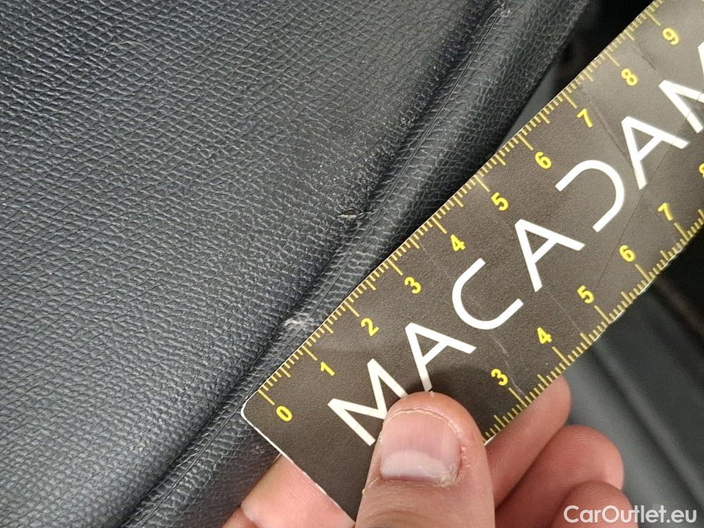  Peugeot  5008  GT 1.2 PureTech 130CV BVA8 7 Sieges E6d #48